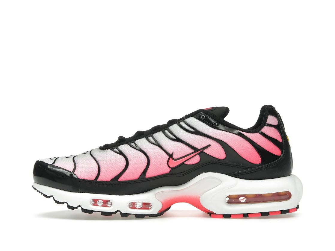 Vue 19 de Nike Air Max Plus Black Hot Punch 