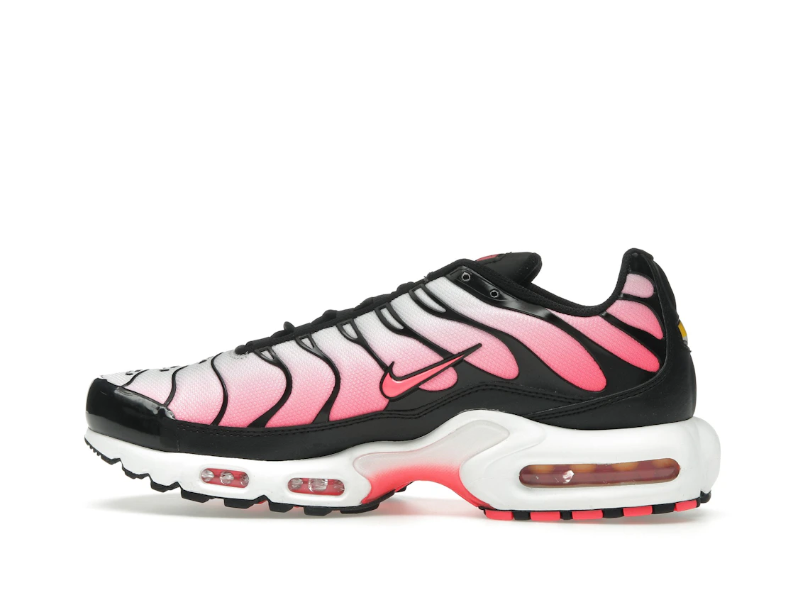 Vue 20 de Nike Air Max Plus Black Hot Punch 