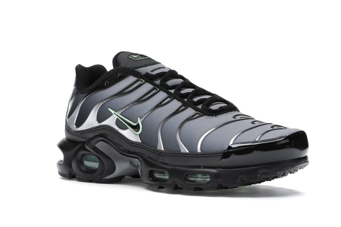 Vue 5 de Nike Air Max Plus Black Particle Grey Vapour Green