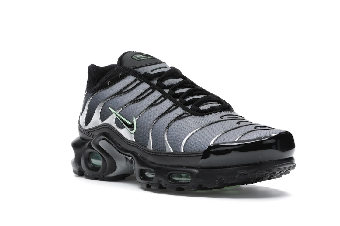 Vue 6 de Nike Air Max Plus Black Particle Grey Vapour Green