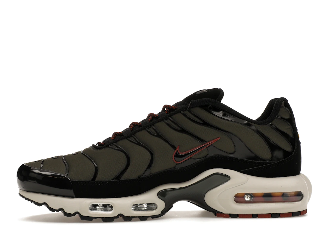 Vue 18 de Nike Air Max Plus Cargo Khaki Phantom