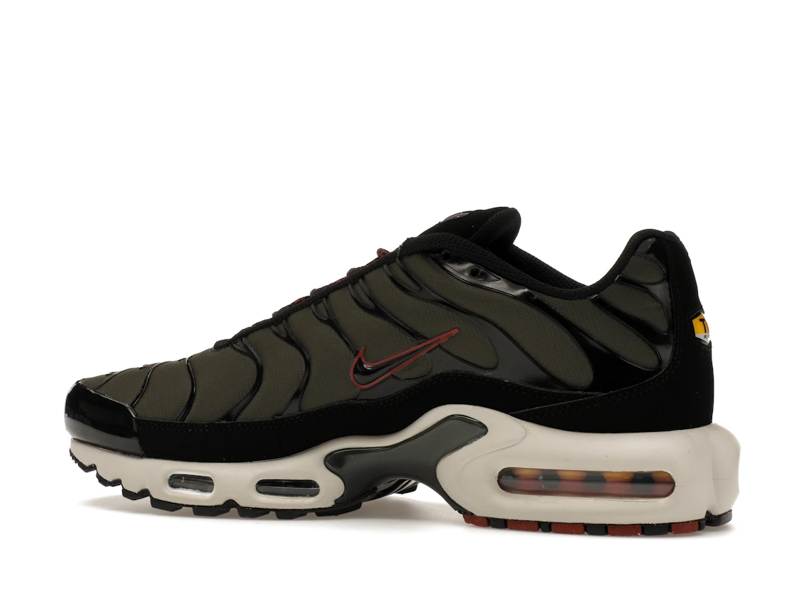 Vue 21 de Nike Air Max Plus Cargo Khaki Phantom