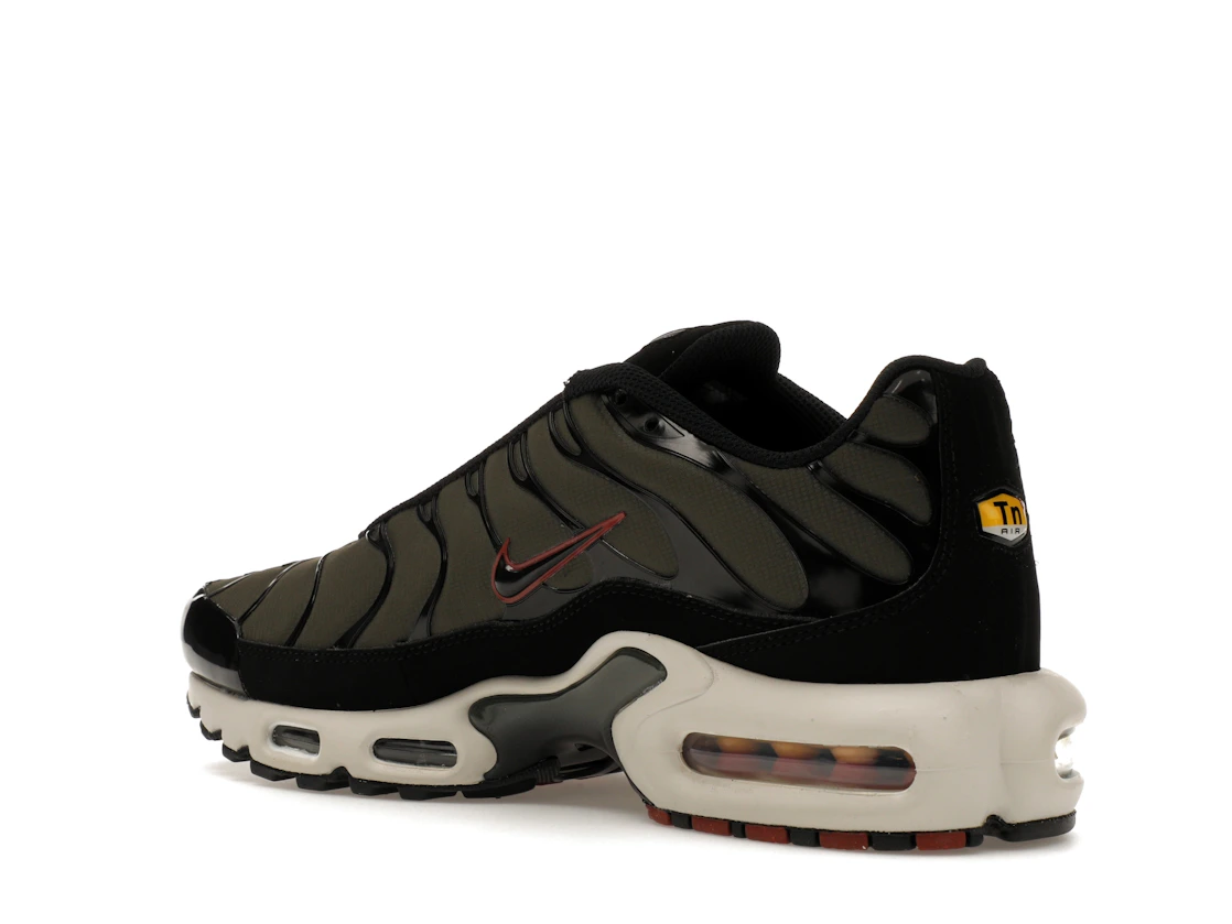 Vue 23 de Nike Air Max Plus Cargo Khaki Phantom