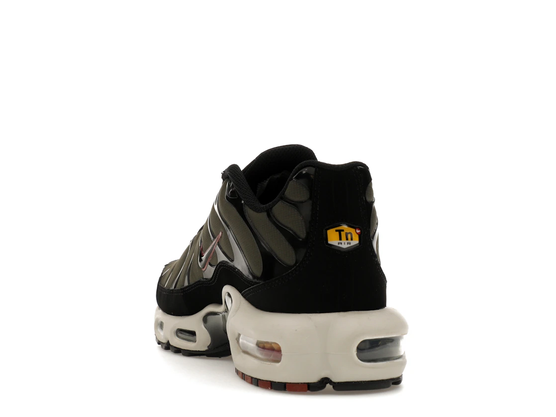 Vue 26 de Nike Air Max Plus Cargo Khaki Phantom