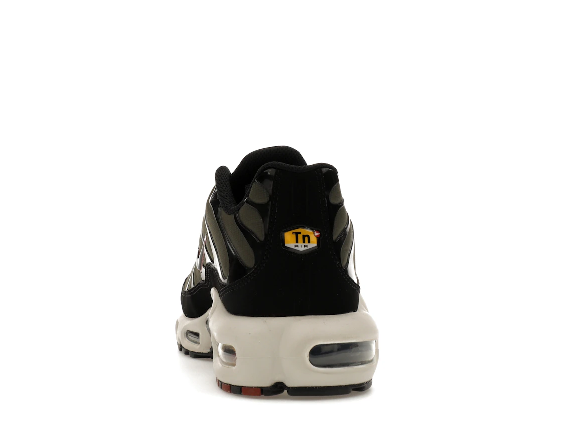 Vue 27 de Nike Air Max Plus Cargo Khaki Phantom