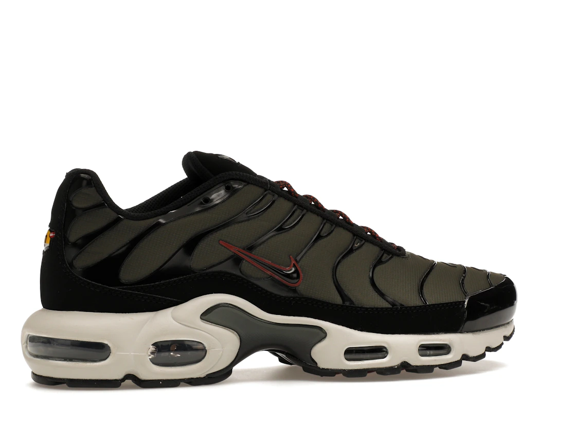 Vue 35 de Nike Air Max Plus Cargo Khaki Phantom
