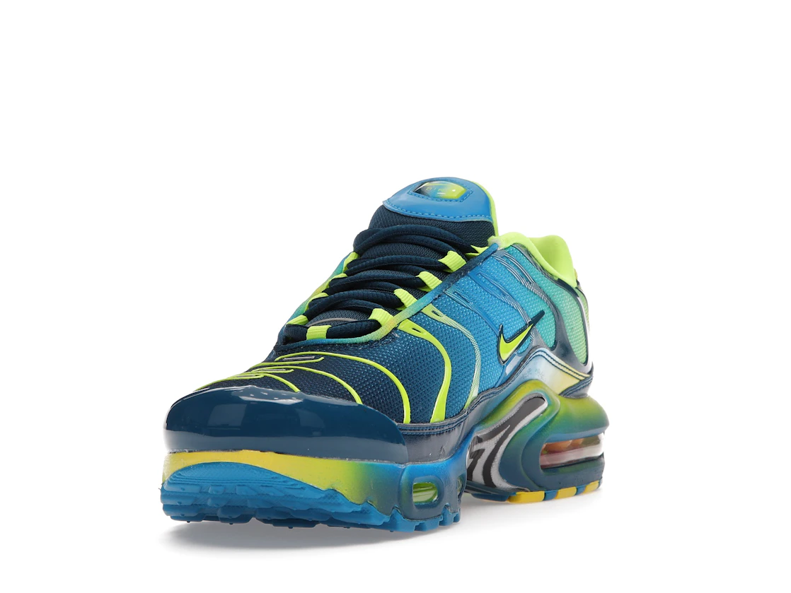 Vue 13 de Nike Air Max Plus Fade Blue Hero Volt (GS)