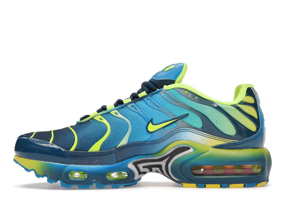 Vue 19 de Nike Air Max Plus Fade Blue Hero Volt (GS)
