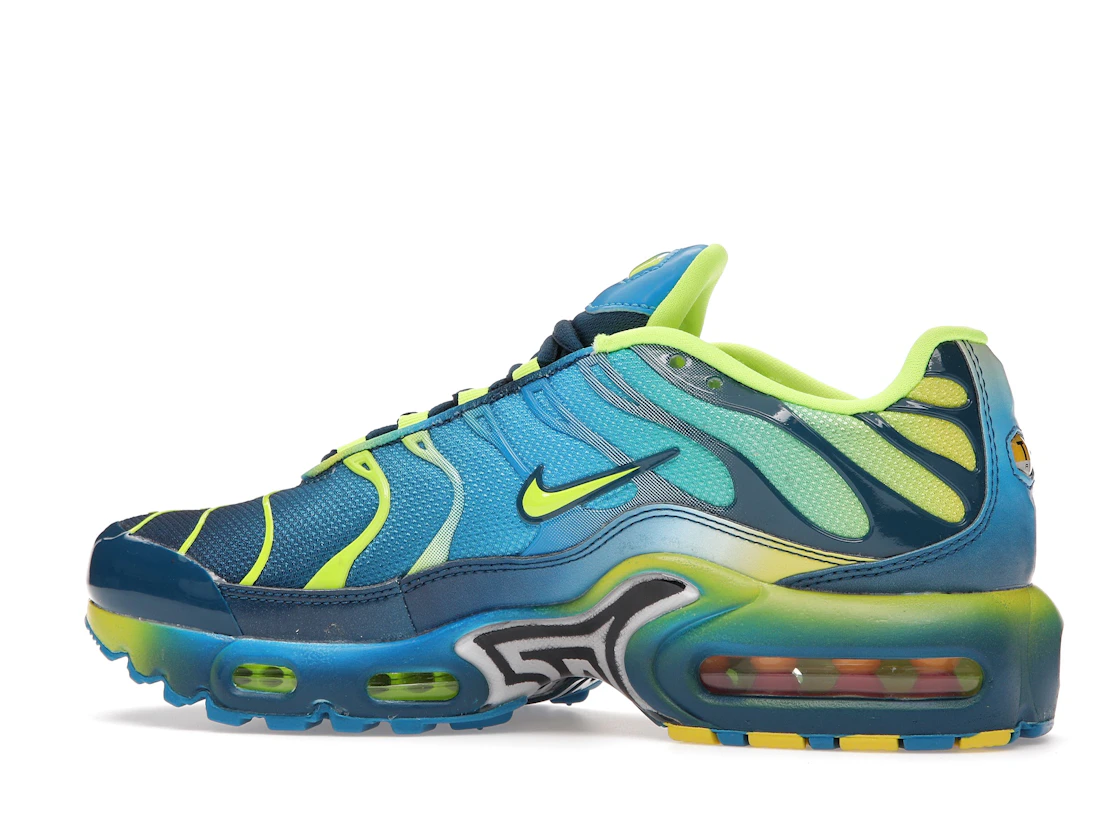 Vue 21 de Nike Air Max Plus Fade Blue Hero Volt (GS)