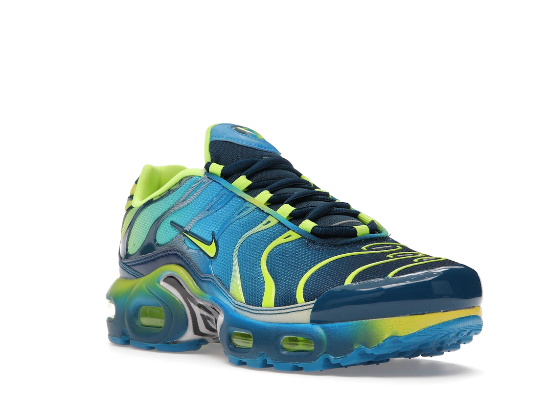 Vue 6 de Nike Air Max Plus Fade Blue Hero Volt (GS)