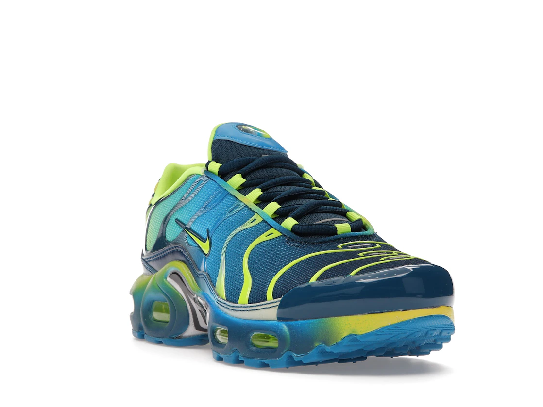Vue 7 de Nike Air Max Plus Fade Blue Hero Volt (GS)