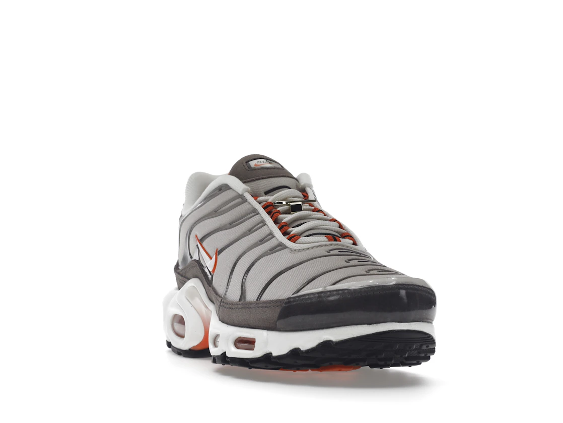 Vue 8 de Nike Air Max Plus First Use Beige Orange