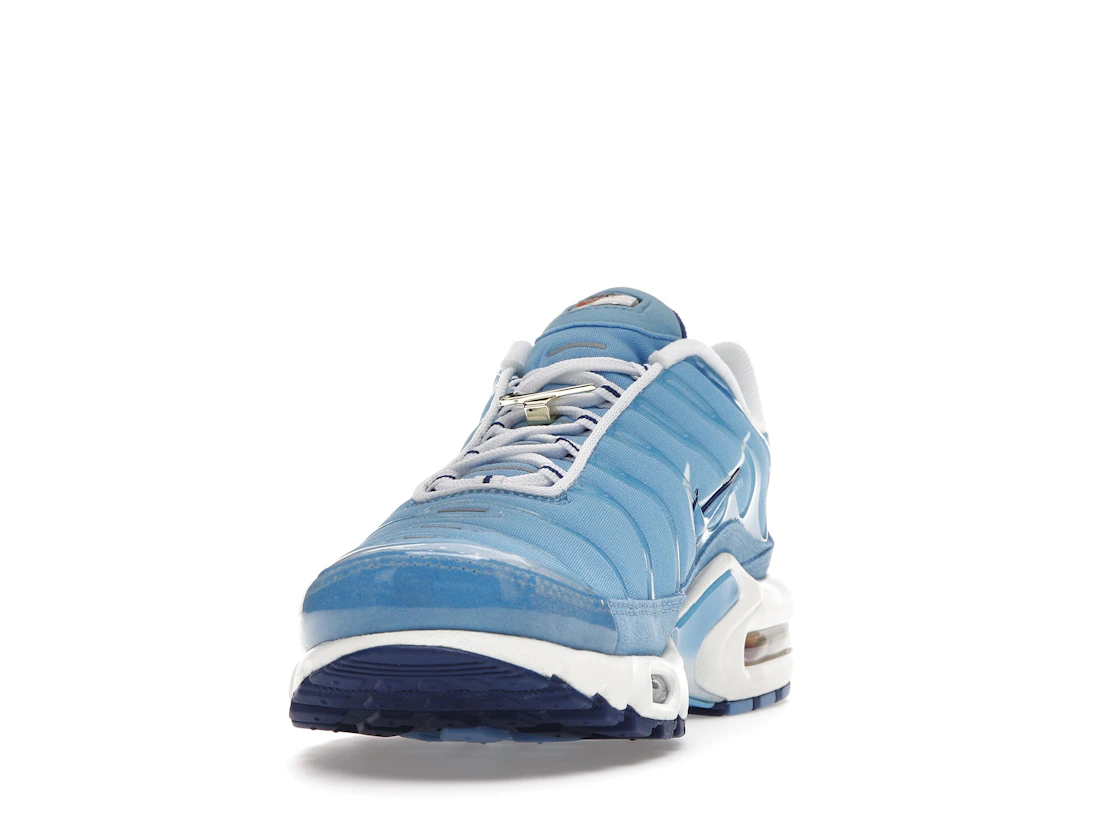 Vue 12 de Nike Air Max Plus First Use University Blue
