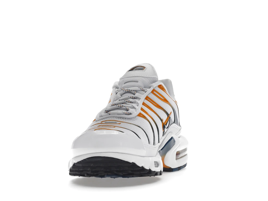 Vue 12 de Nike Air Max Plus Hiking Carabiner White Kumquat Marina