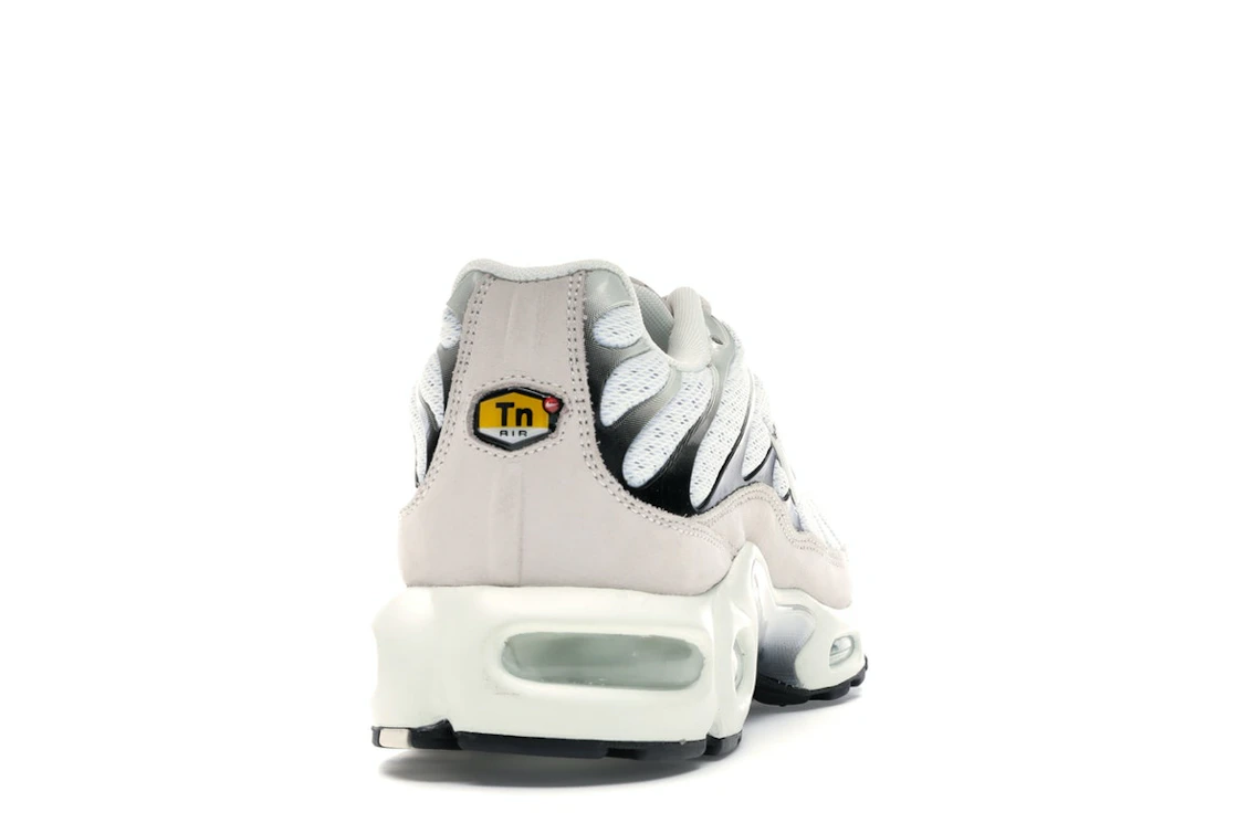 Vue 29 de Nike Air Max Plus Sail Black