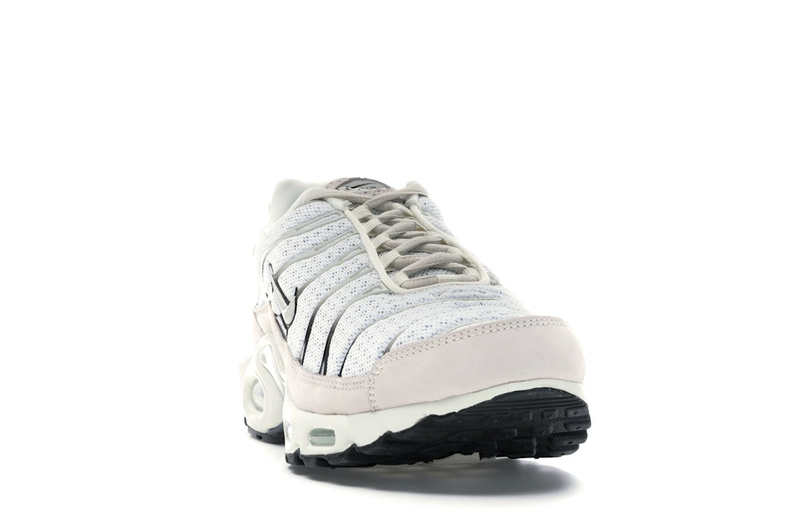 Vue 8 de Nike Air Max Plus Sail Black