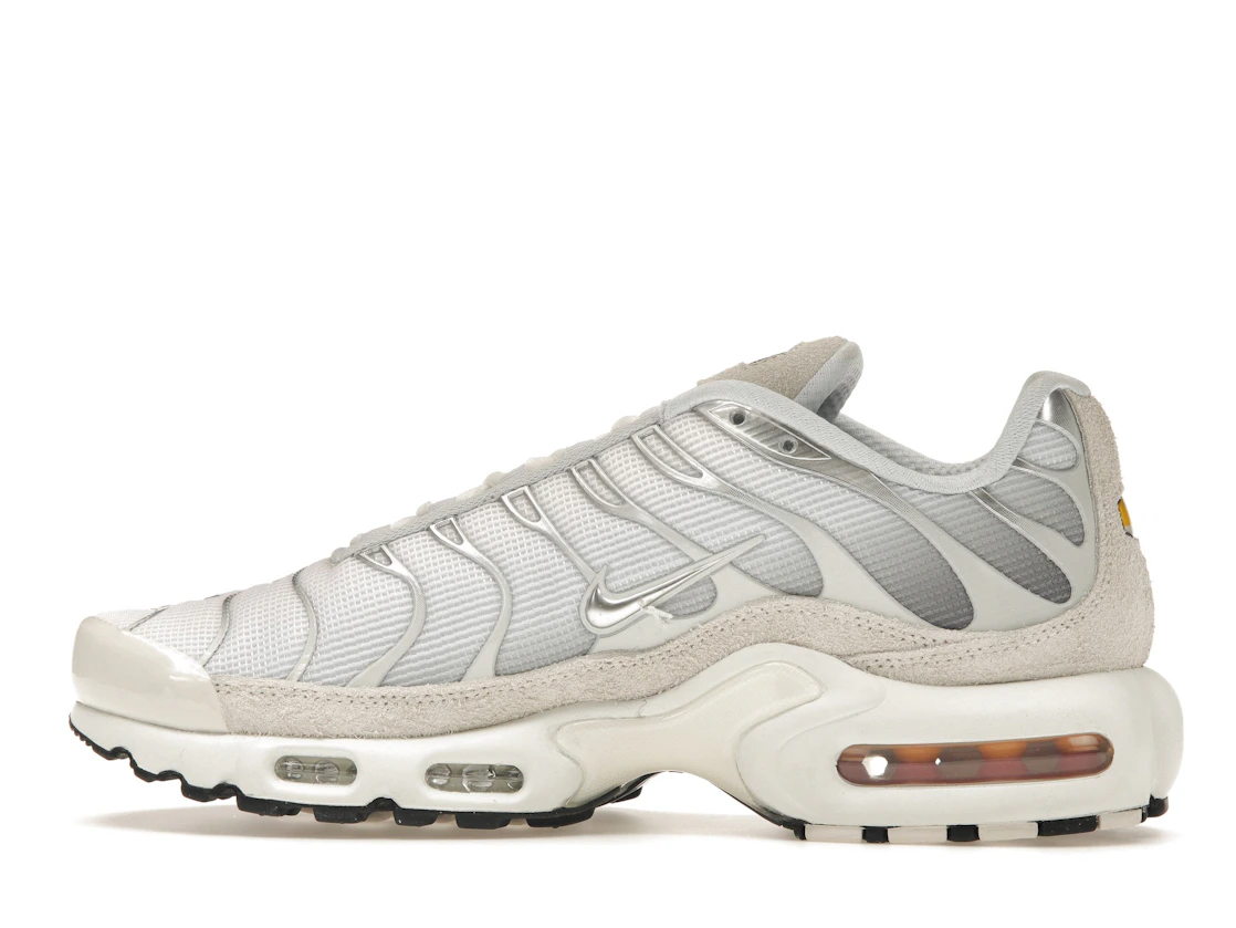Vue 20 de Nike Air Max Plus Sail Pure Platinum Silver