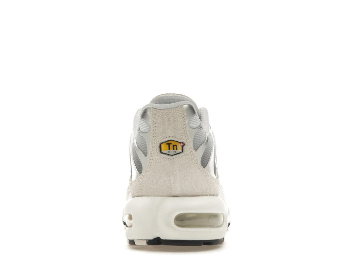 Vue 28 de Nike Air Max Plus Sail Pure Platinum Silver