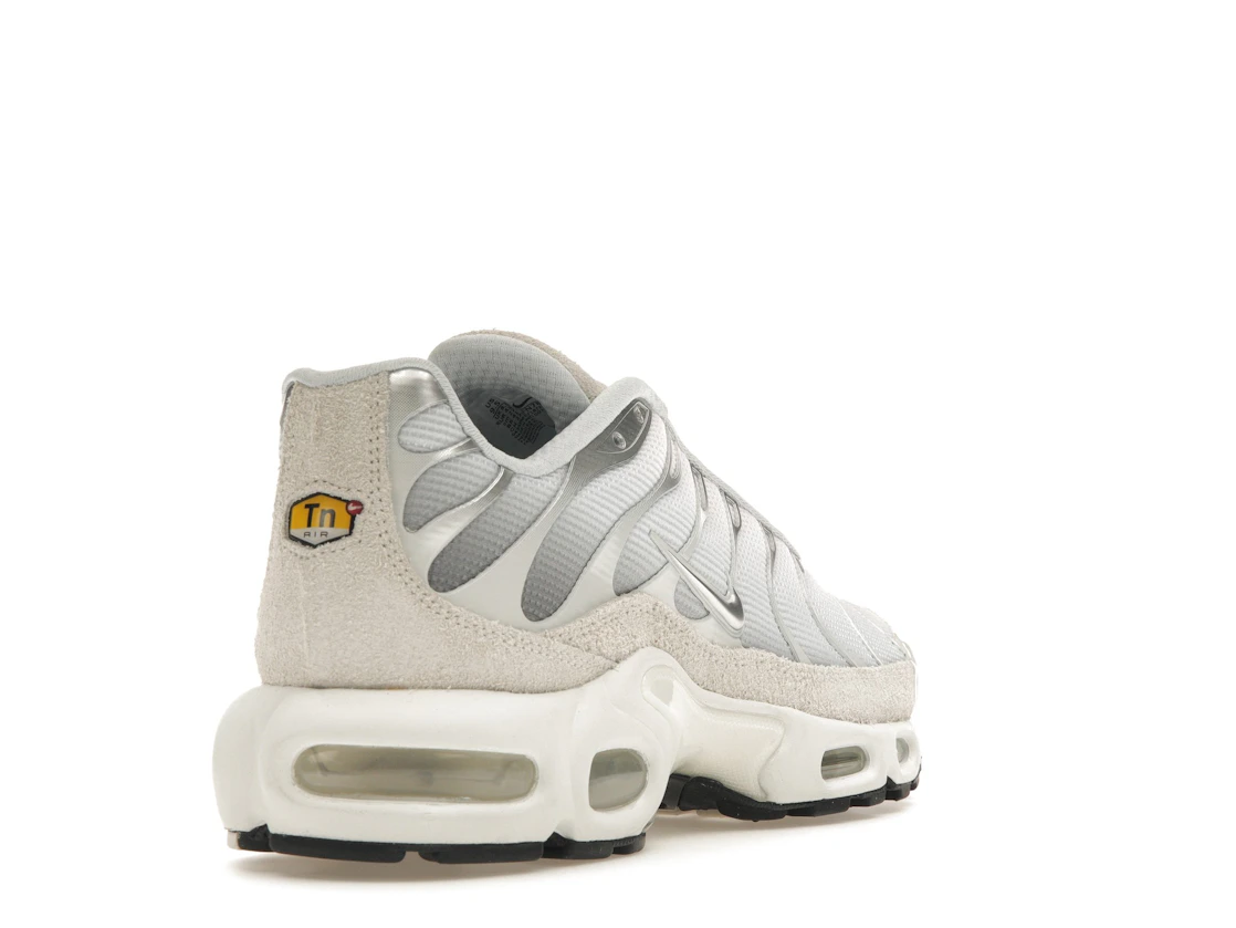 Vue 31 de Nike Air Max Plus Sail Pure Platinum Silver