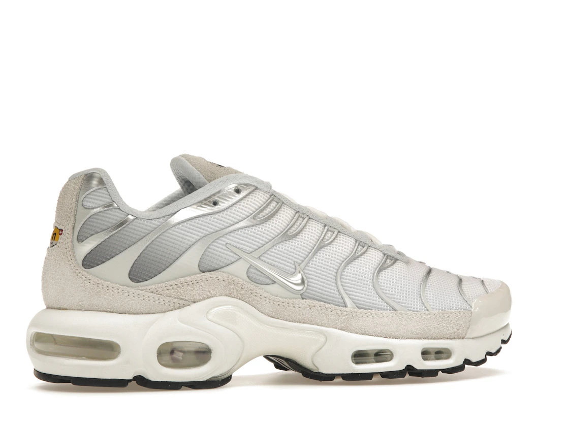 Vue 35 de Nike Air Max Plus Sail Pure Platinum Silver