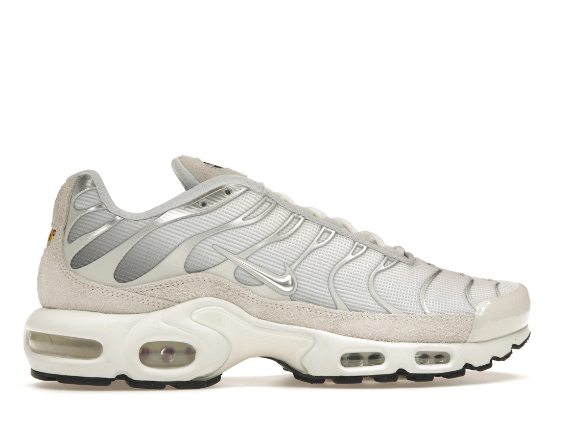 Vue 36 de Nike Air Max Plus Sail Pure Platinum Silver