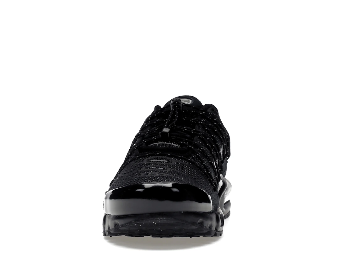 Vue 11 de Nike Air Max Plus Toggle Black Reflective