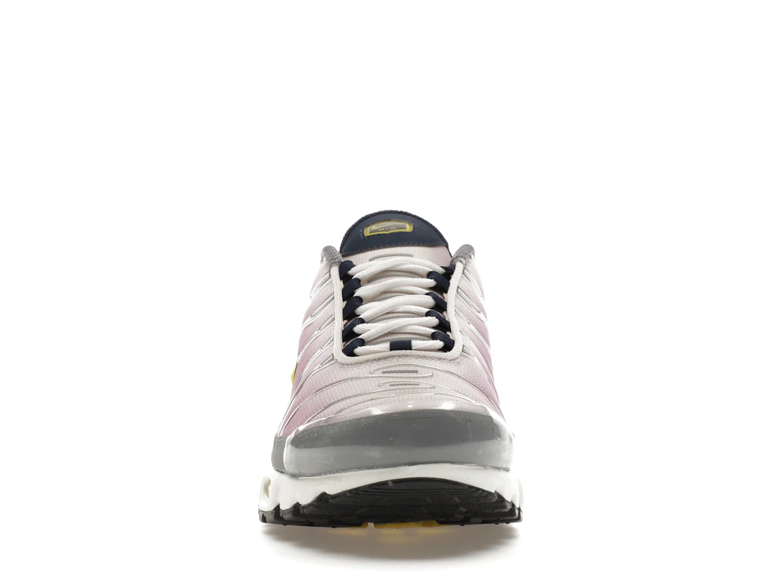Vue 10 de Nike Air Max Plus Violet Dust High Voltage 