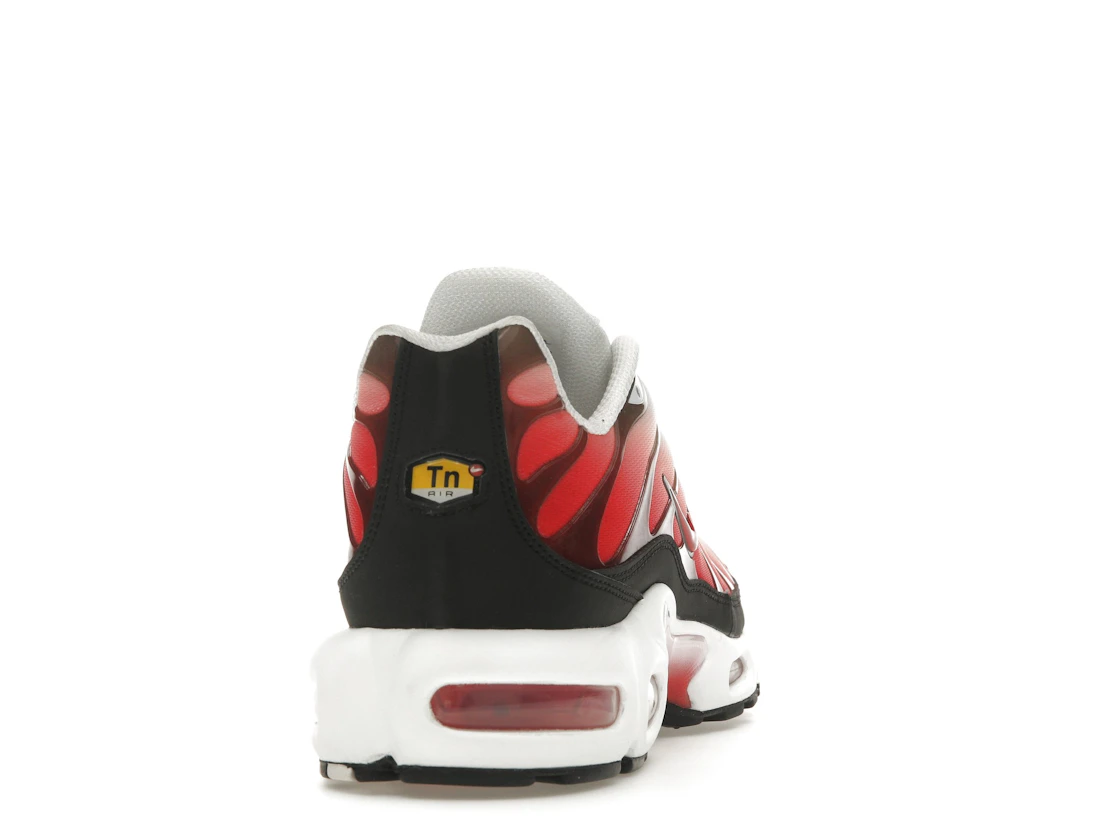 Vue 29 de Nike Air Max Plus White Black University Red
