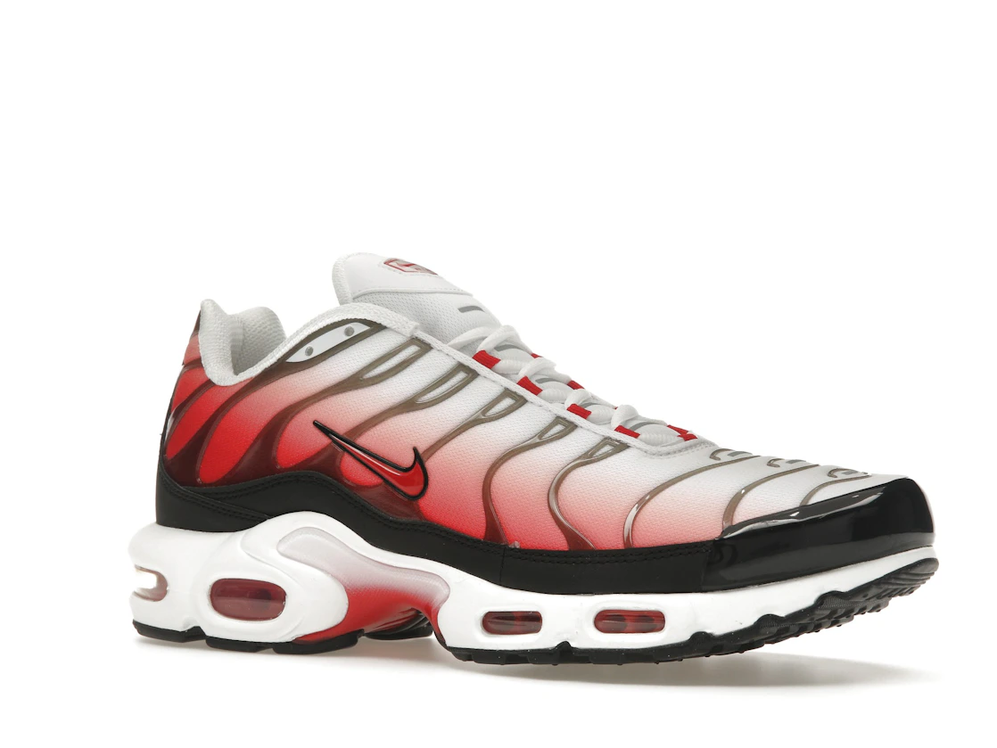 Vue 4 de Nike Air Max Plus White Black University Red