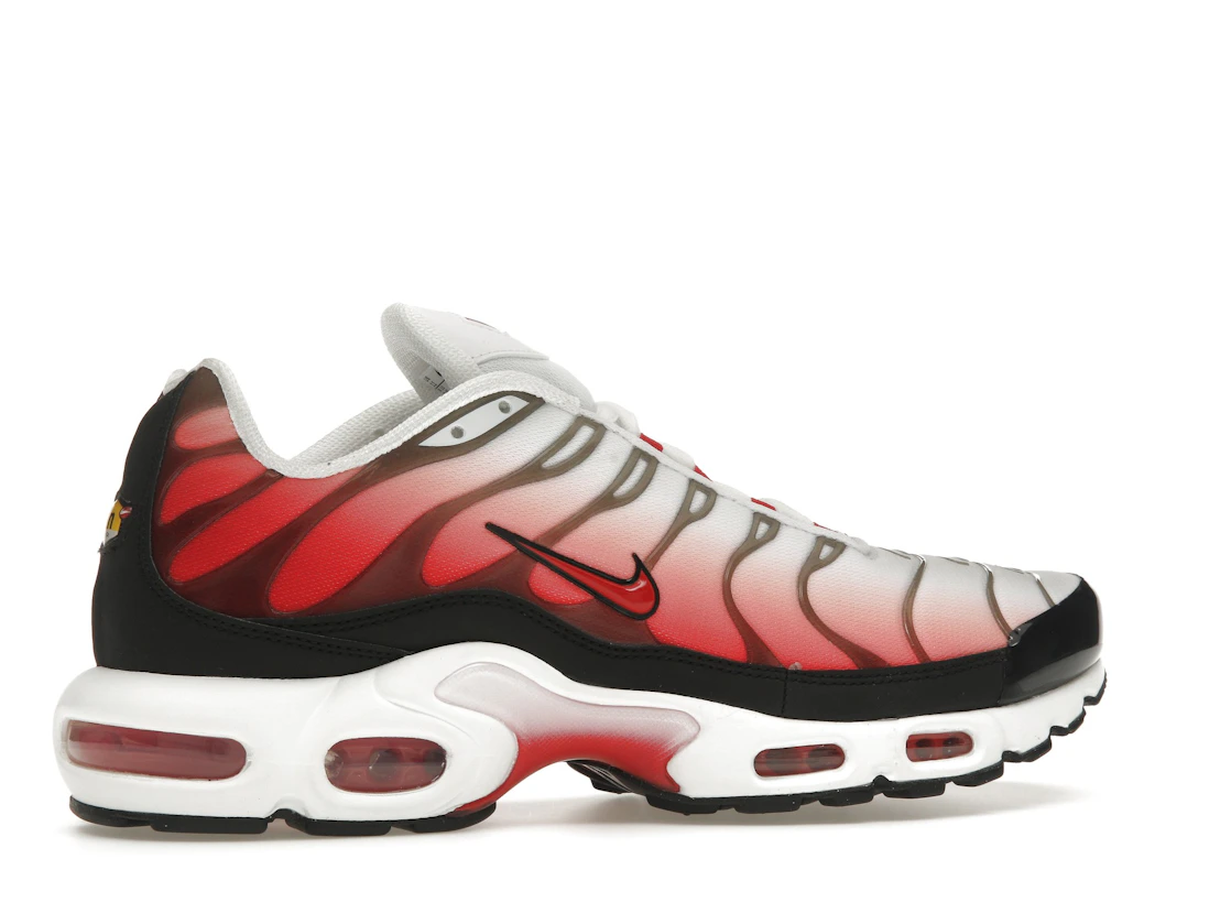 Vue 35 de Nike Air Max Plus White Black University Red
