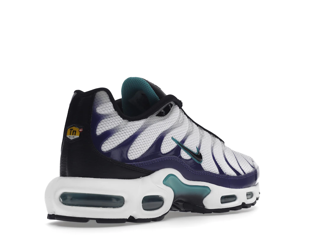Vue 32 de Nike Air Max Plus White Grape Ice