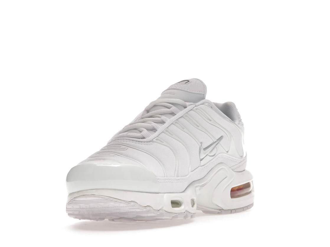 Vue 13 de Nike Air Max Plus White Pure Platinum 