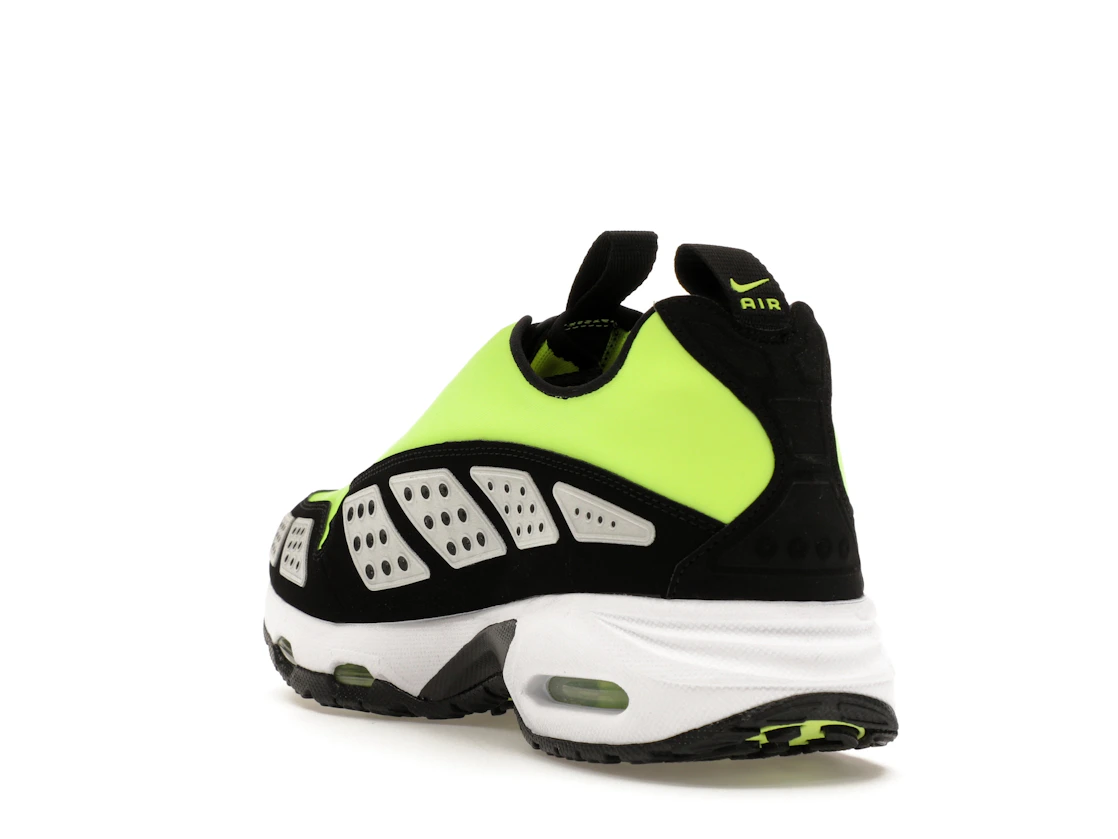 Vue 25 de Nike Air Max Sunder Volt Black 