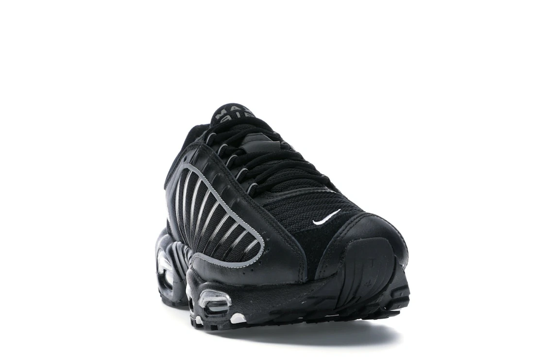 Vue 8 de Nike Air Max Tailwind 4 Black Metallic Silver