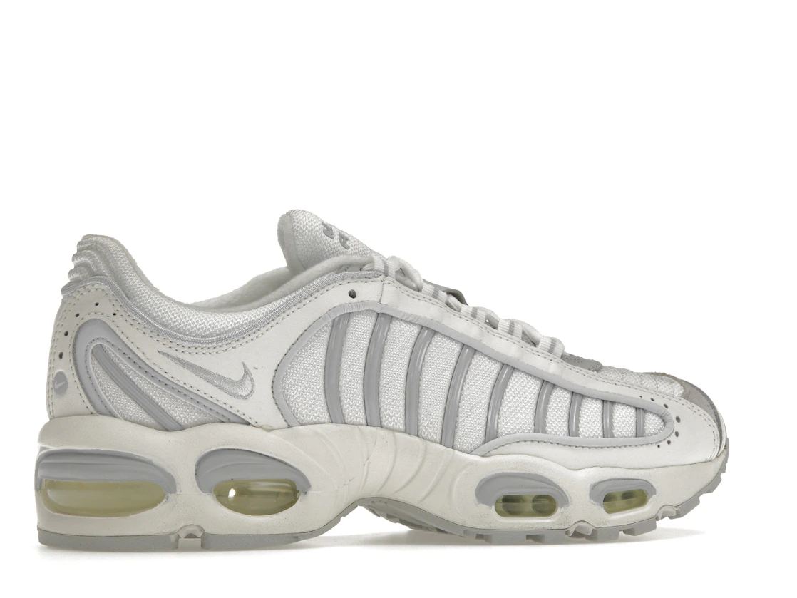 Vue 35 de Nike Air Max Tailwind IV Pure Platinum