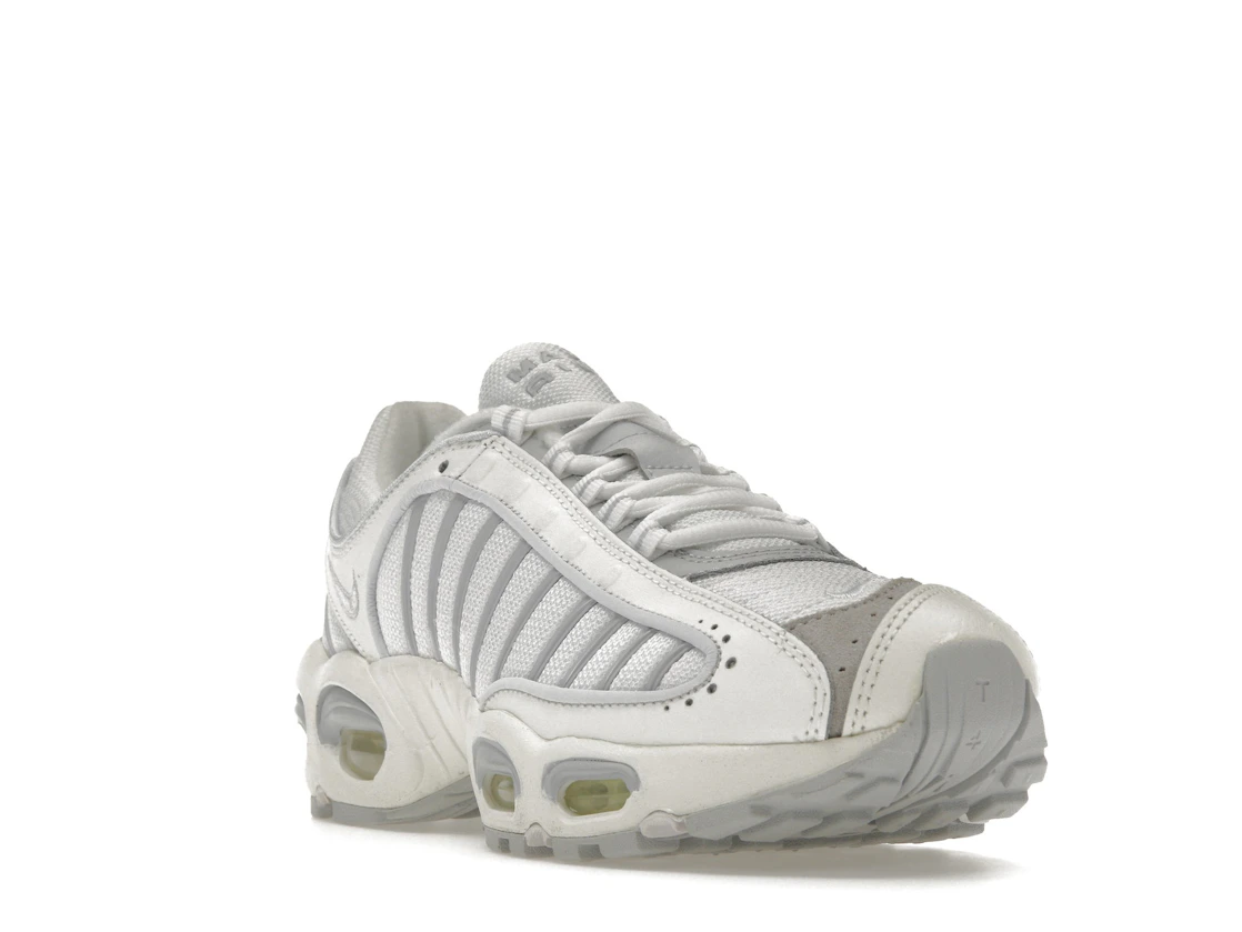 Vue 7 de Nike Air Max Tailwind IV Pure Platinum