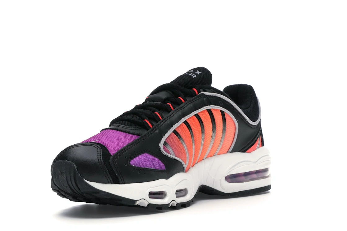 Vue 14 de Nike Air Max Tailwind 4 Suns