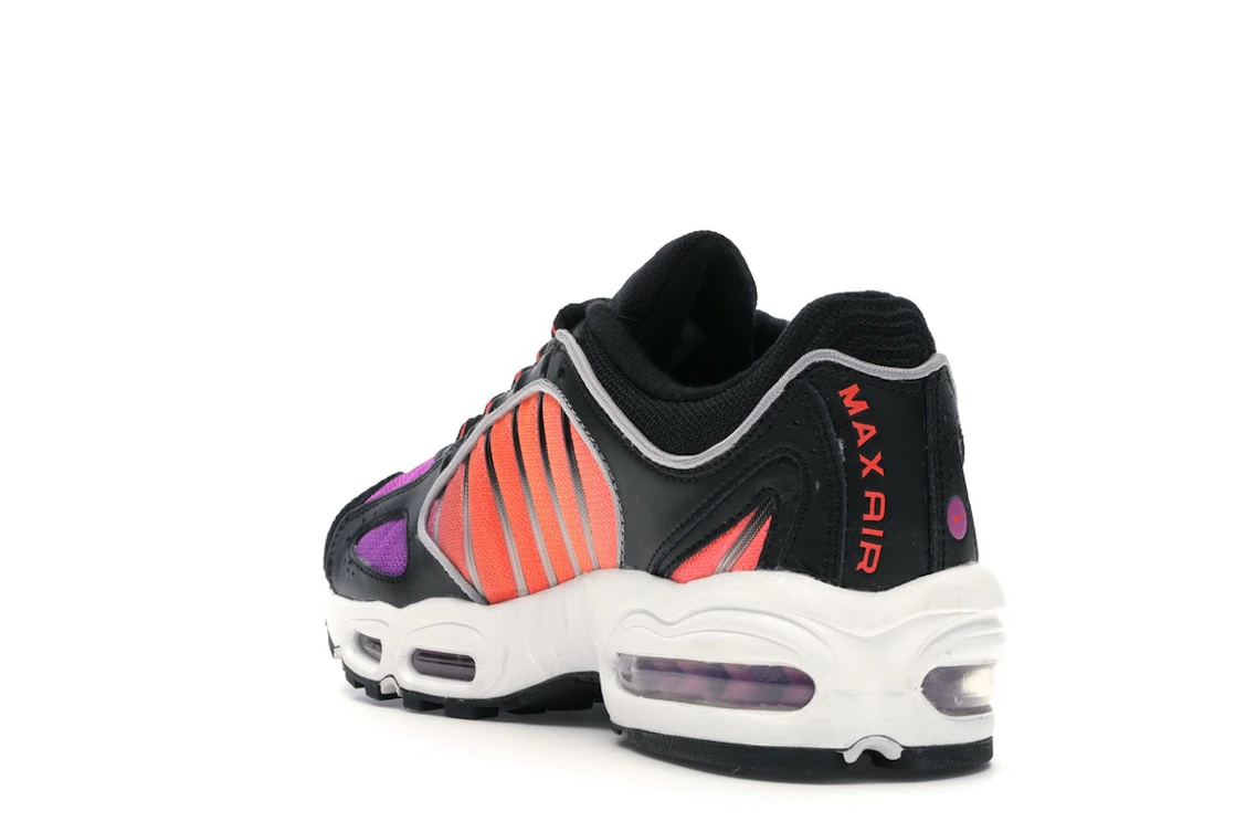 Vue 25 de Nike Air Max Tailwind 4 Suns
