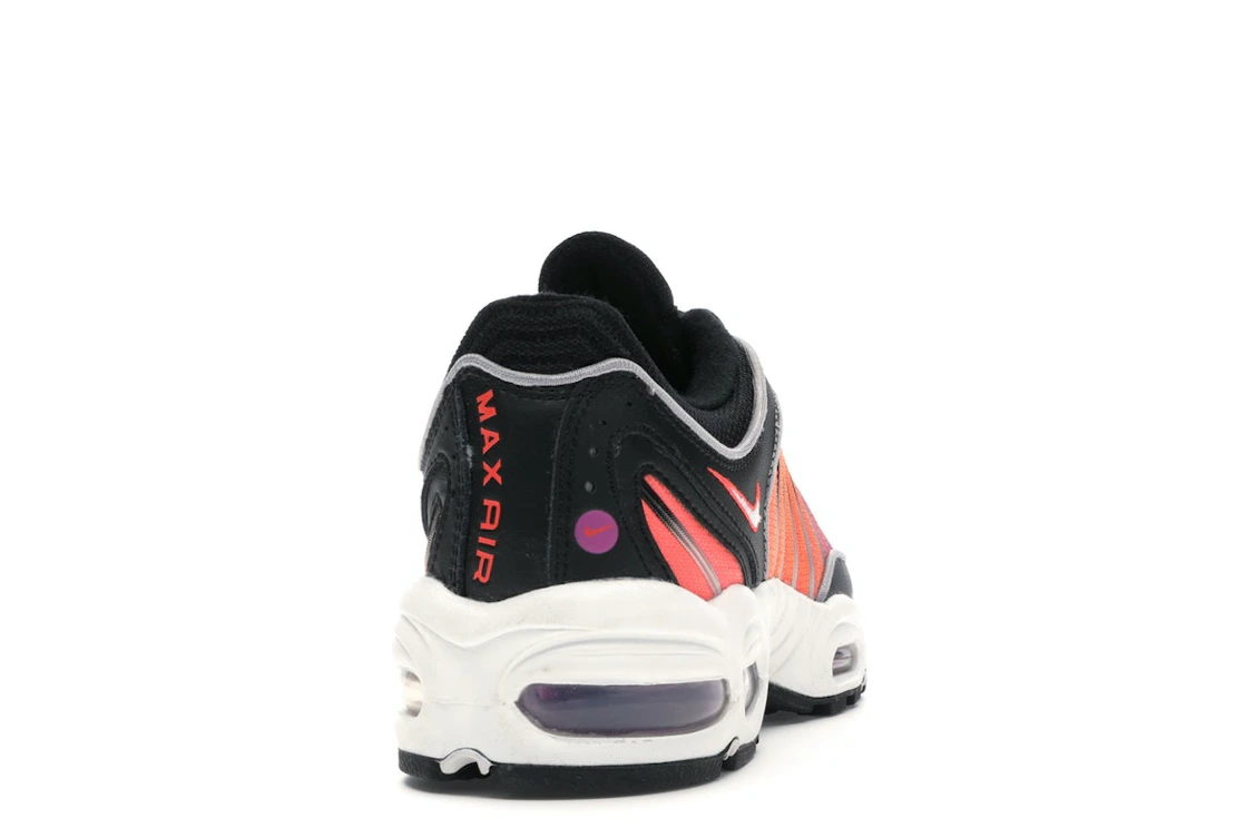 Vue 29 de Nike Air Max Tailwind 4 Suns