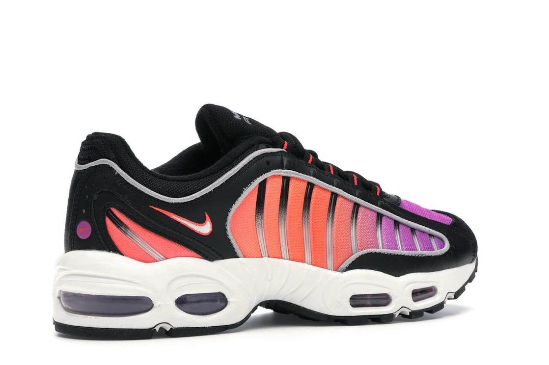 Vue 34 de Nike Air Max Tailwind 4 Suns