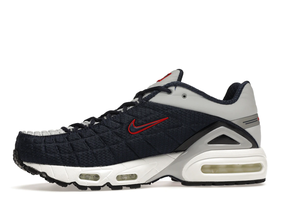 Vue 18 de Nike Air Max Tailwind 5 Midnight Navy