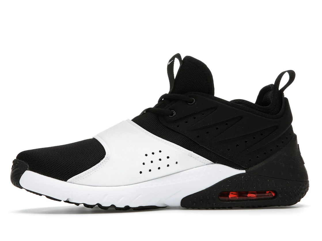 Vue 18 de Nike Air Max Trainer 1 Black White