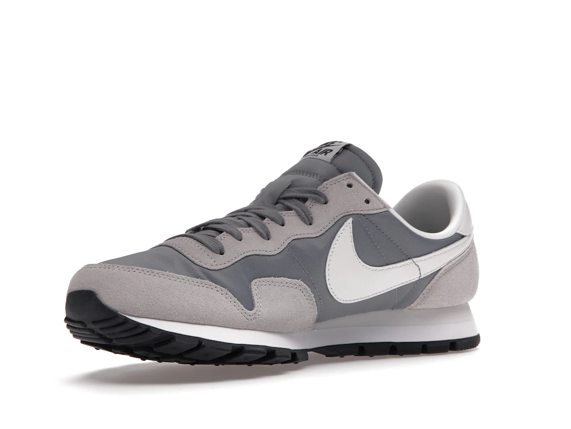 Vue 15 de Nike Air Pegasus 83 Grey Fog