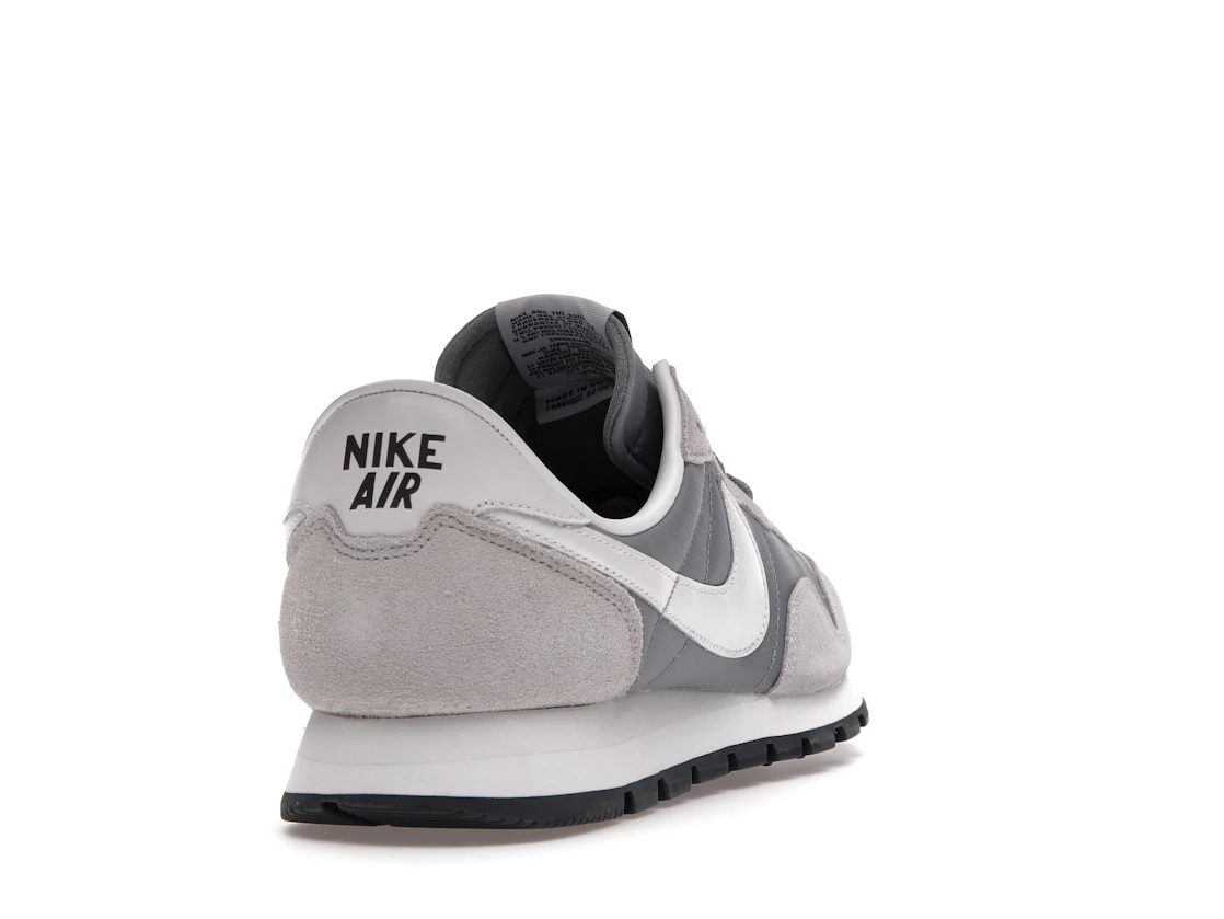 Vue 30 de Nike Air Pegasus 83 Grey Fog