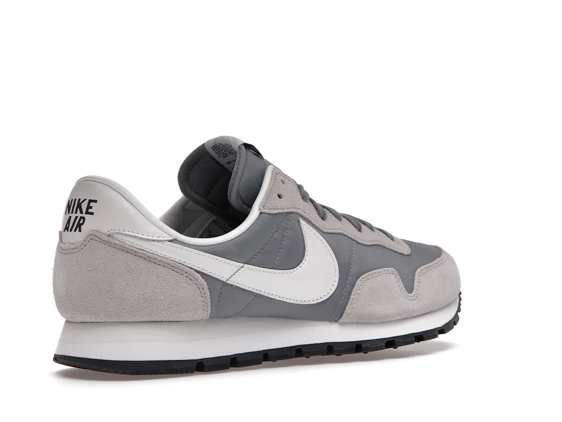 Vue 33 de Nike Air Pegasus 83 Grey Fog
