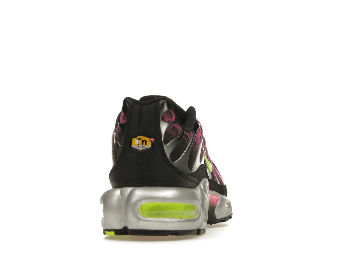 Vue 29 de Nike Air Plus Mercurial XXV Hyper Pink and Volt