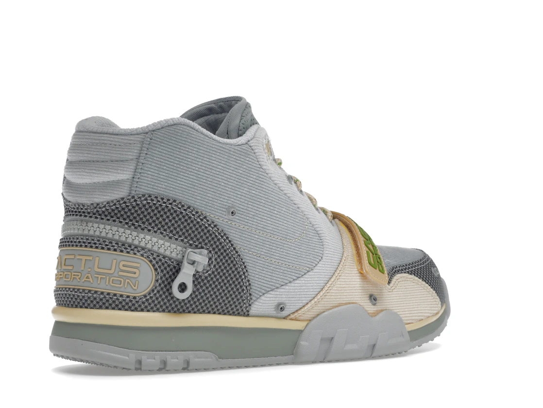 Vue 33 de Nike Air Trainer 1 SP Travis Scott Grey Haze
