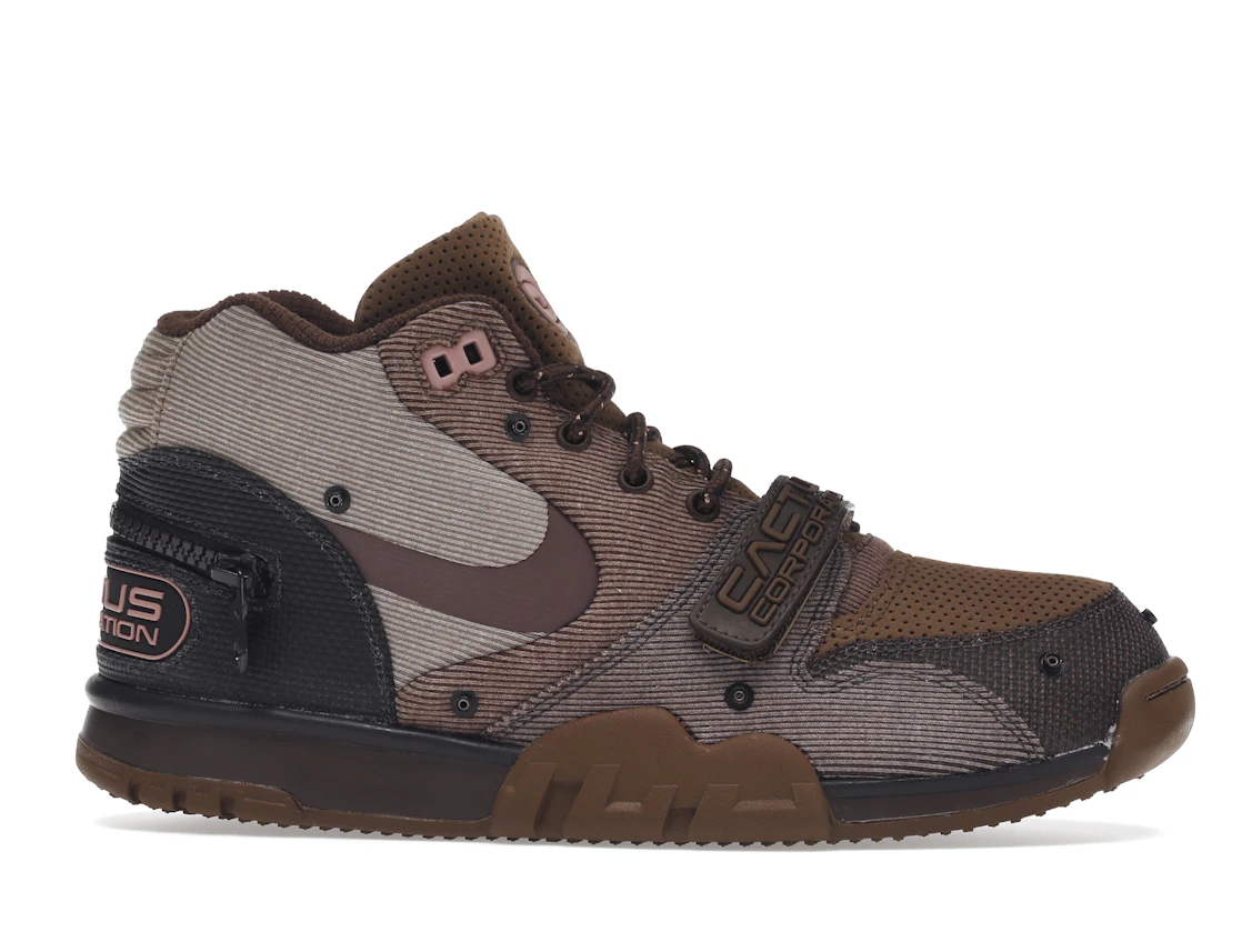 Vue 2 de Nike Air Trainer 1 SP Travis Scott Wheat
