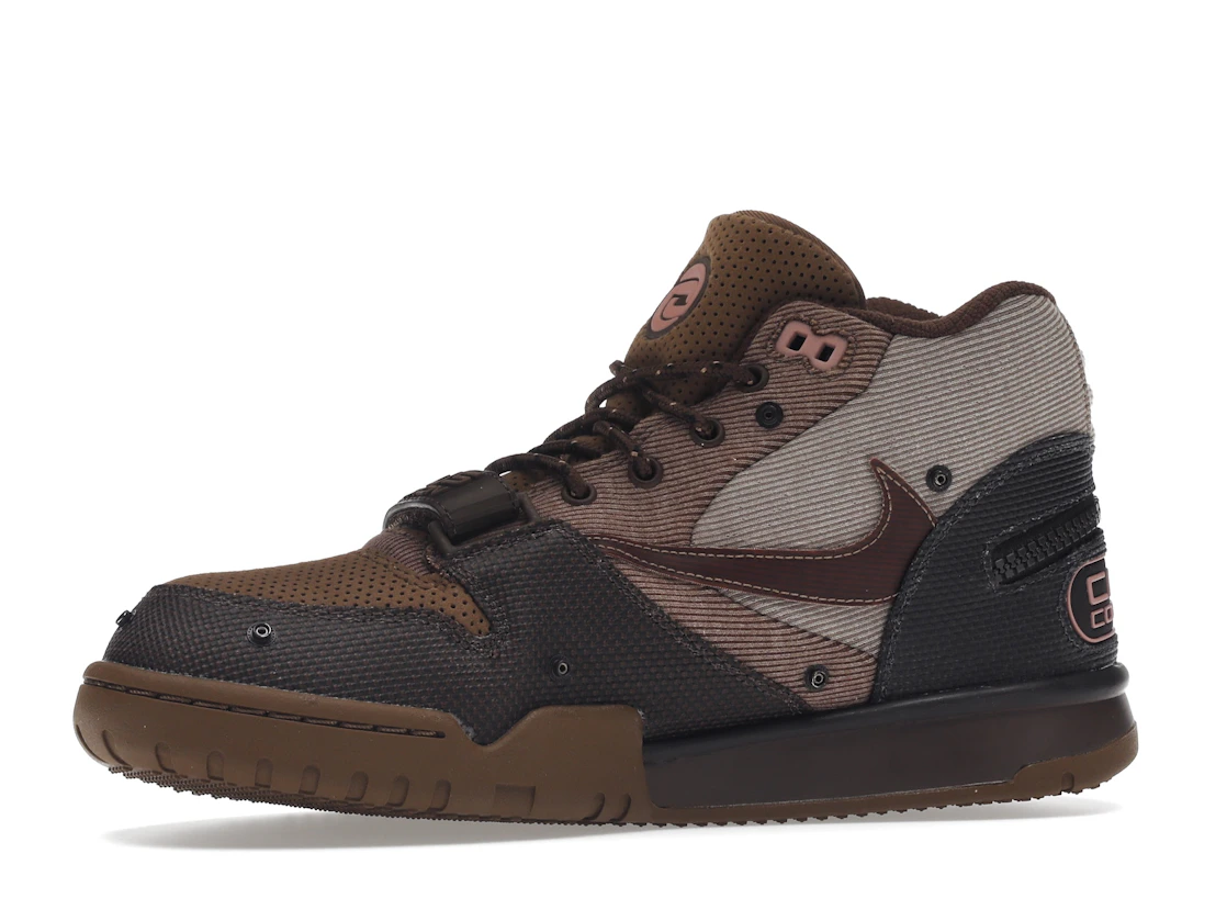 Vue 17 de Nike Air Trainer 1 SP Travis Scott Wheat