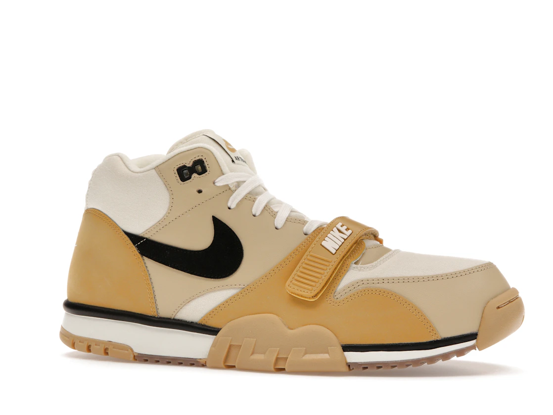 Vue 3 de Nike Air Trainer 1 Coconut Milk